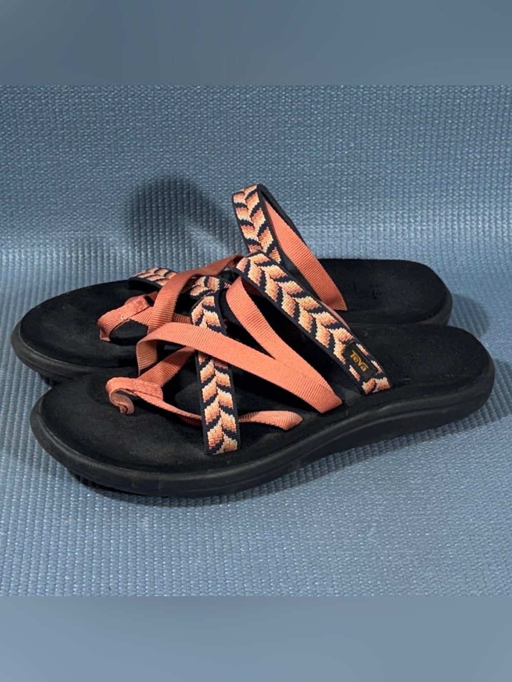 TEVA Voya Zillesa Sandals Peach Retro Geometric Mush Women’s Size 8